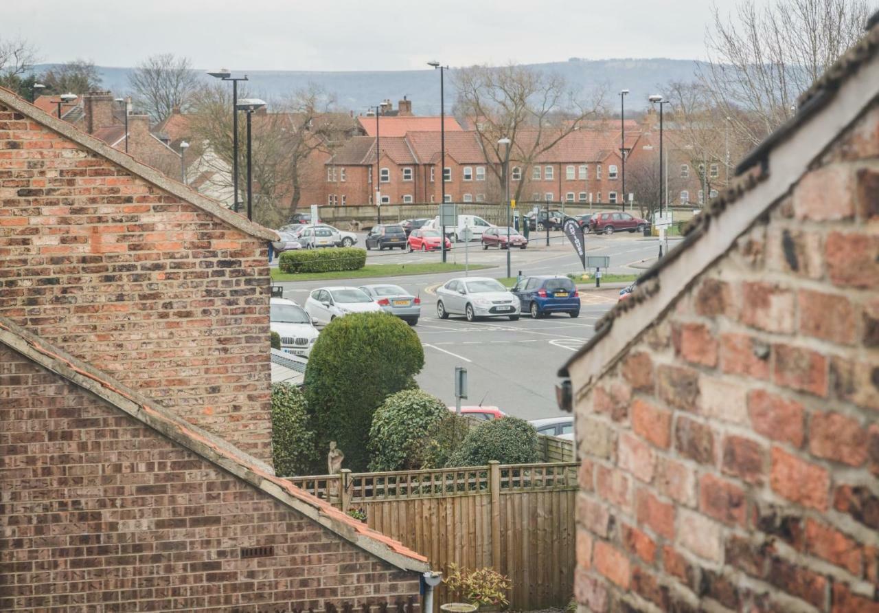 Villa 40 Kirkgate Thirsk Exterior foto